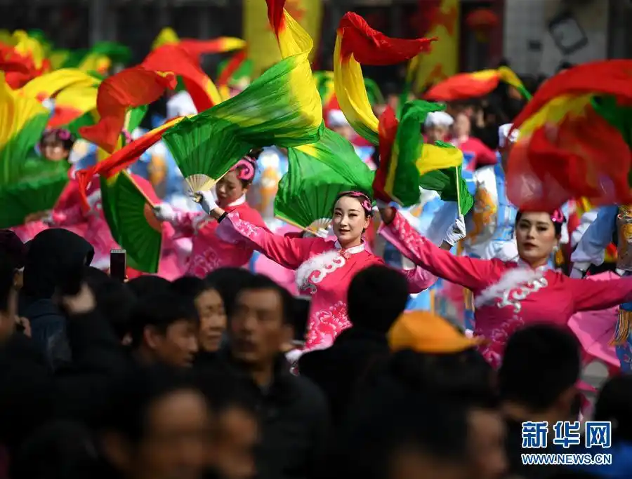 陕西延川:民俗展演闹元宵