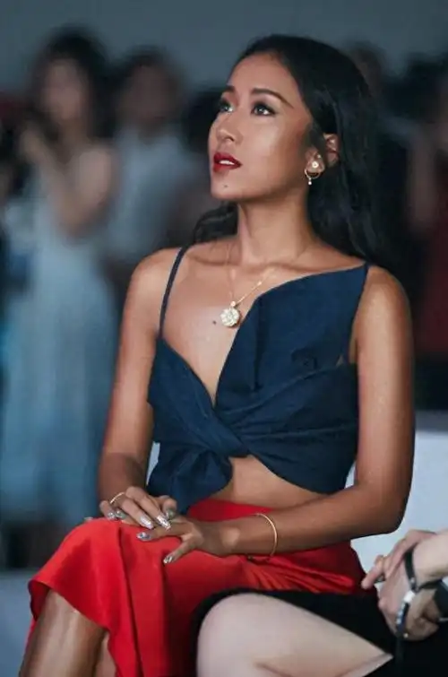 吉克隽逸惨遭网友怒骂,背后资本浮出水面|梁博|刘欢|唱片|吴莫愁|快乐