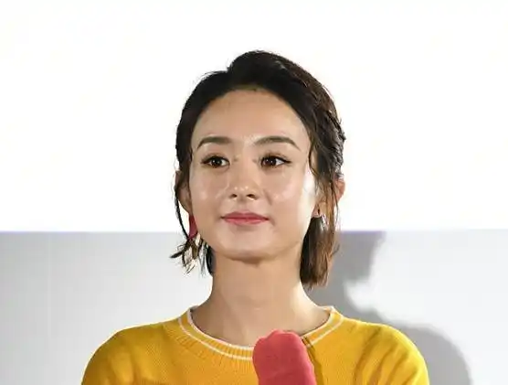 赵丽颖未修过的现场照被晒出,网友:比范冰冰的好太多