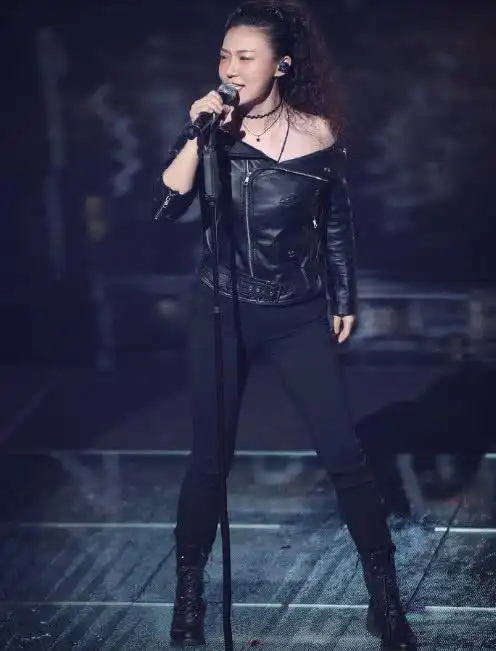 刘郡格与梁博的关系被曝光,网友:怪不得实力这么强