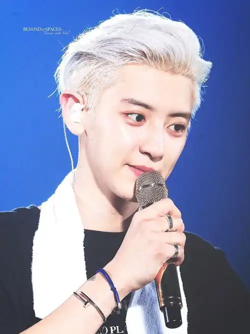 有没有关于朴灿烈的神图? - 知乎