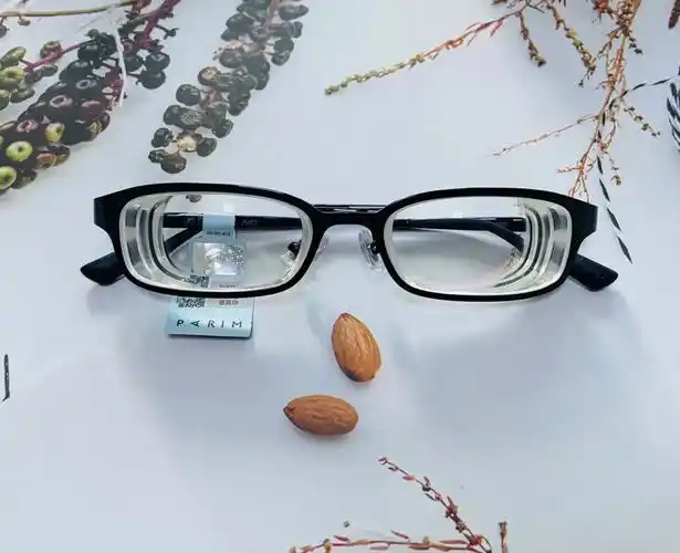 近视2250度散光200度的眼镜