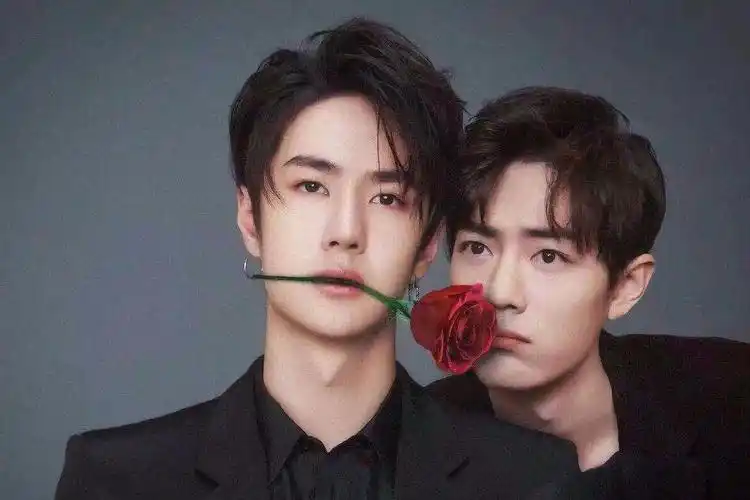 为什么王一博哭着走向肖战