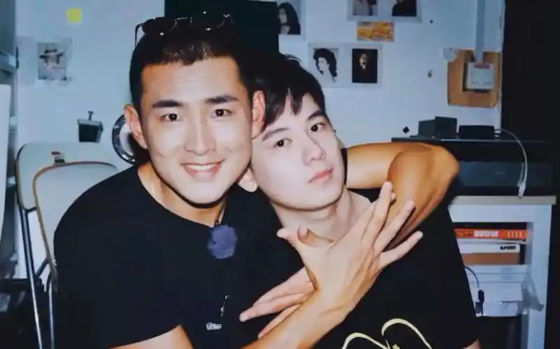 【胡先煦】先煦给室友王彦霖的生日留言 三分半钟完整版 直接把王大爷