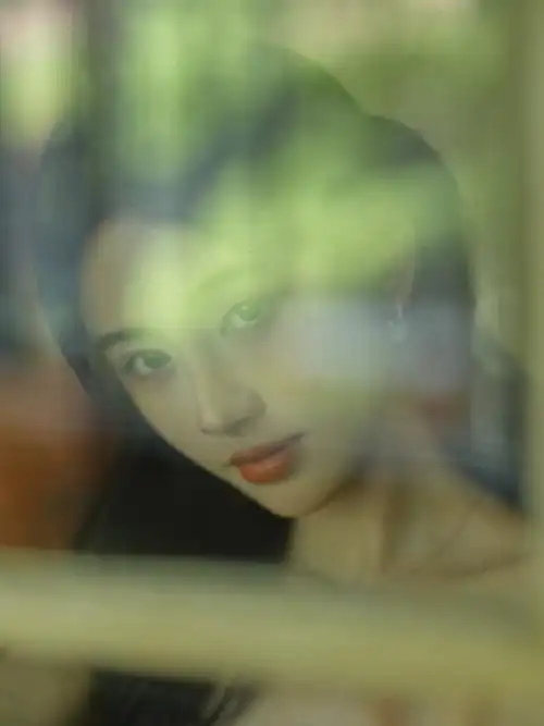 鞠婧祎超话jjy#鞠婧祎千香引#jjy#鞠婧祎姜黎非#    "她被蓝海的爱