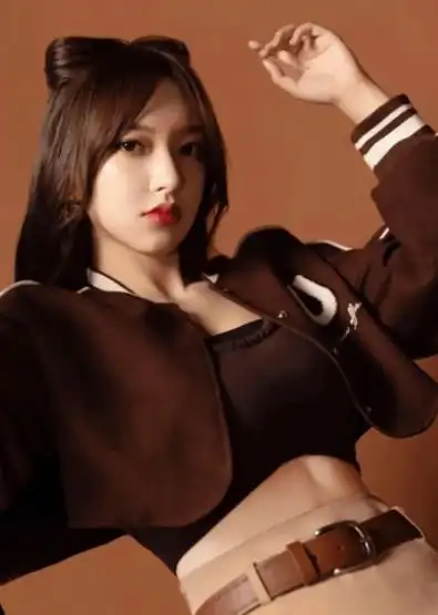 程潇是一位新晋女星,她曾经参加过《创造营2021》这档综艺节目,并获得