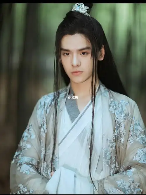 男生古装造型汉服写真