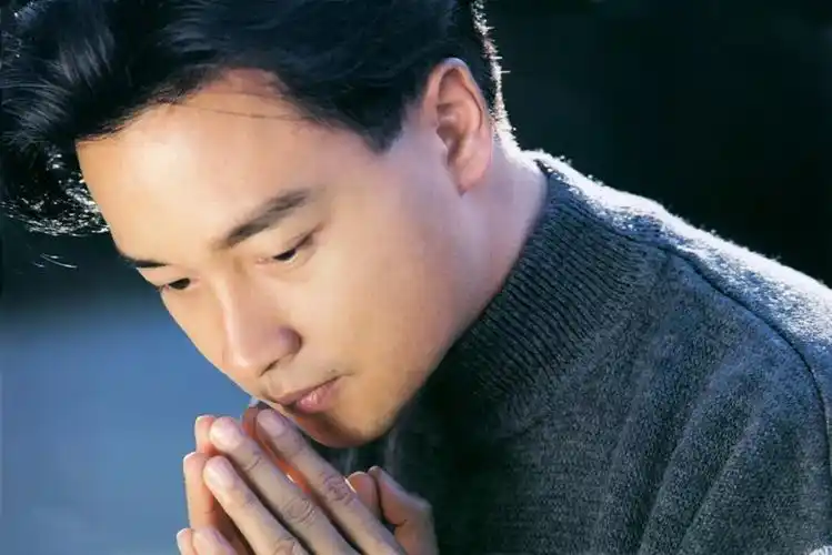 张国荣经典又上映,为什么梁朝伟在里面只能打酱油?