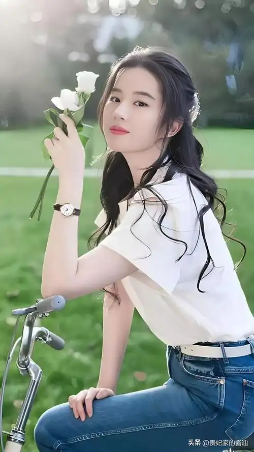 女神刘亦菲高清壁纸美图合集——第二部|老电影_网易订阅