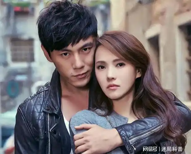 秦昊七夕送老婆巨型玫瑰伊能静不敢相信直呼有问题太逗了