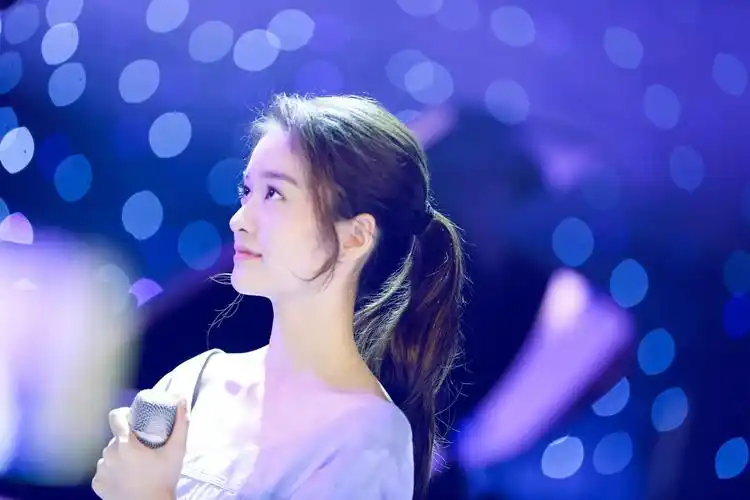 收官圈粉不断 海边追爱浪漫指数五颗星|张雪迎|泡沫之夏|尹夏沫_新浪