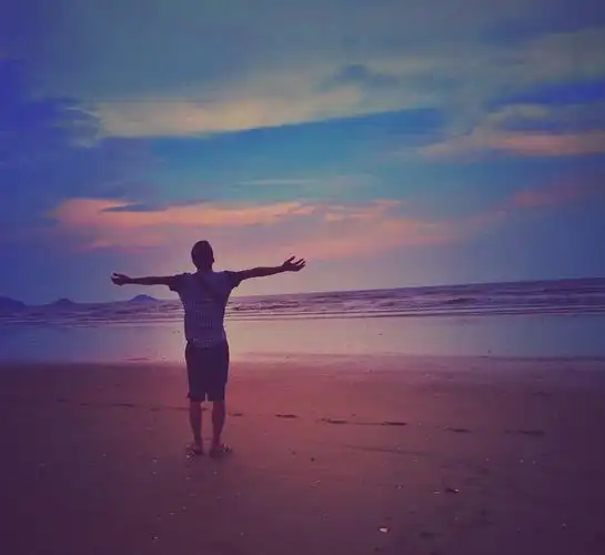 拥抱大海与天空