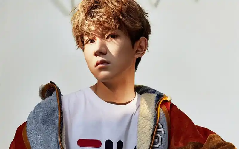 王源冷峻帅气写真图片桌面壁纸高清大图预览1920x1200_大陆明星下载