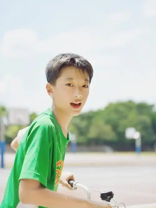 小时候的奶罐78_娱乐_明星娱乐资讯