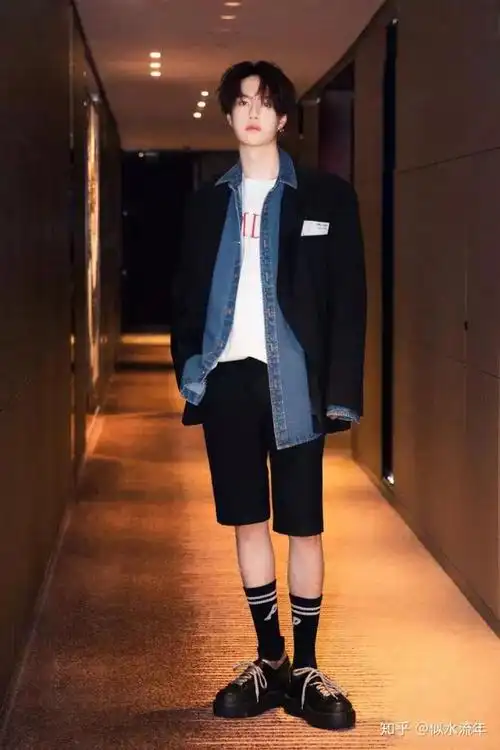 招人喜欢的王一博身上究竟有什么特质大家都爱他