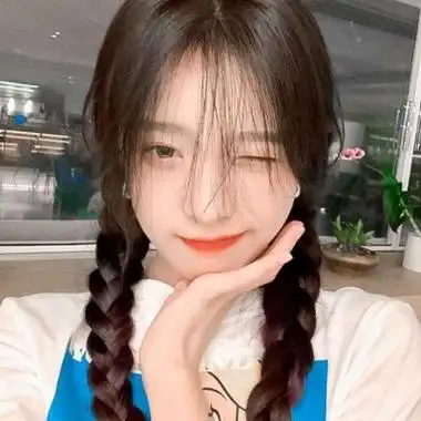 流行2021女生头像照片