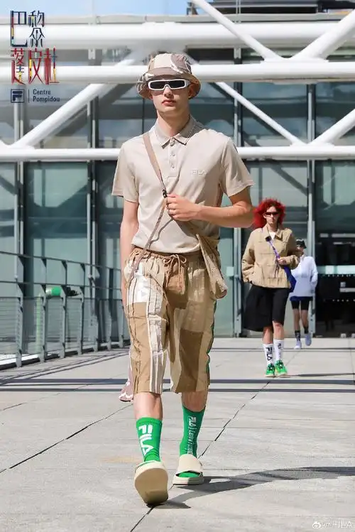 fila巴黎蓬皮杜大秀##fila艺术印花##fila蓬皮杜