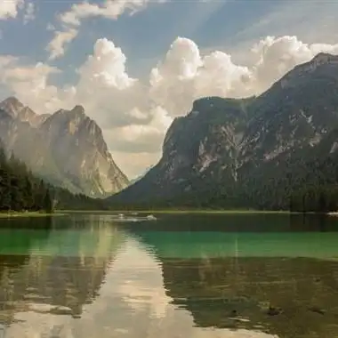 2022年自带好运头像漂亮好看的山水风景图片