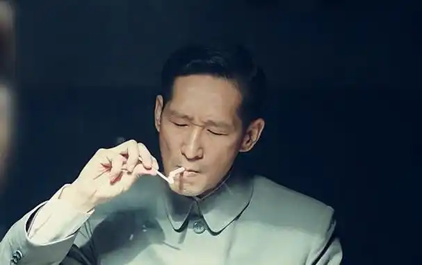 国内影视圈两位王劲松,一个反派大佬,一个不走寻常路!