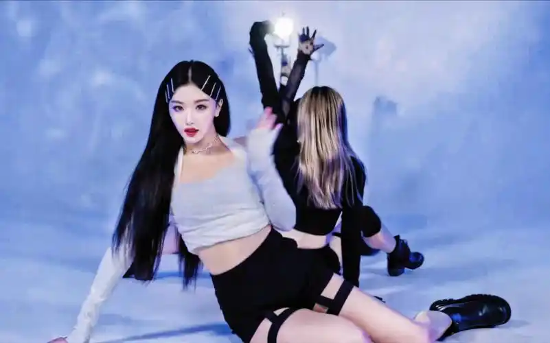 孔雪儿内娱顶级尤物callmebymyname舞蹈练习室竖屏直拍focus自制