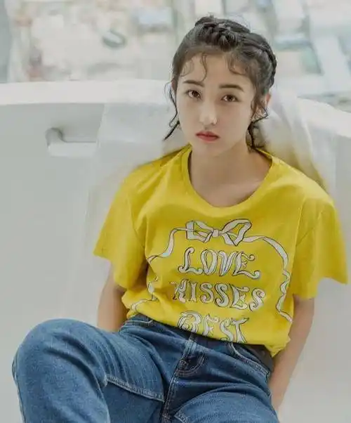 三位嘉宾全是关系户,张艺兴再紧跟黄磊_彭昱_何炅_张子枫