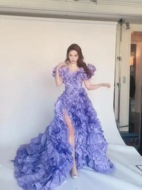 刘亦菲紫色百褶公主裙##刘亦菲紫色花神