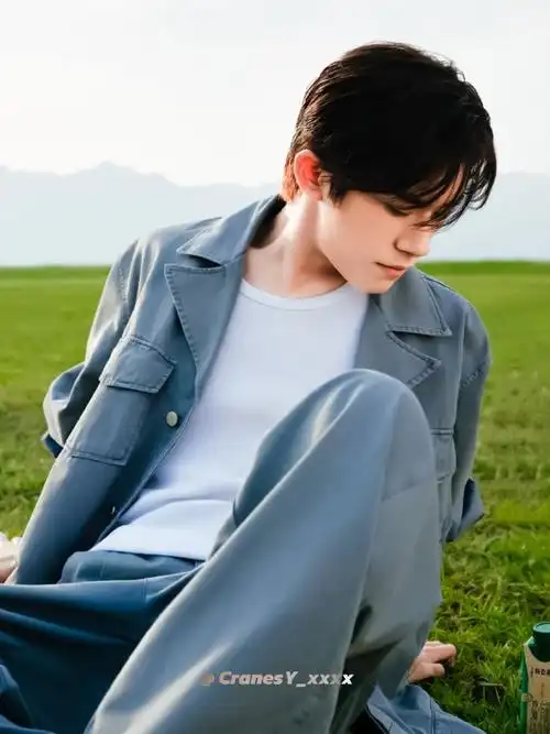 易烊千玺代言特仑苏##沙漠 有机 让地球更好##易烊