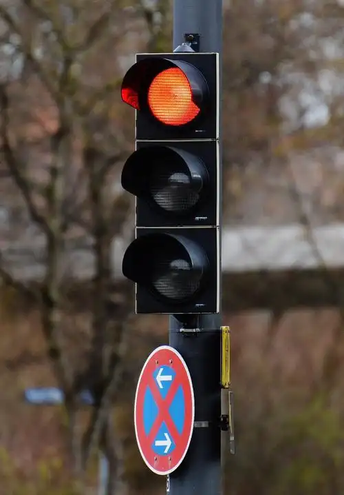 traffic lights,red,road,light signal,traffic light signal