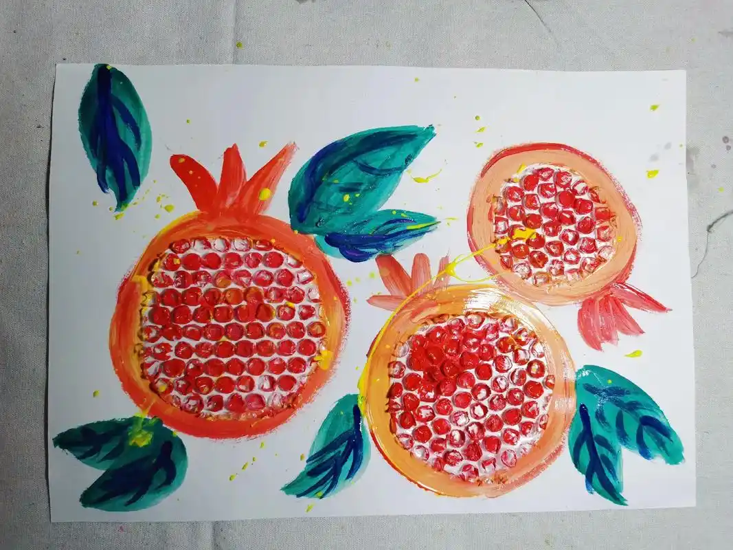 儿童画《石榴》适合3-4岁小朋友快来画一画吧!#绘画过程 - 抖音