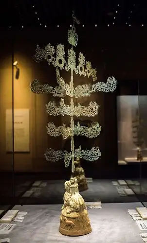 神树|摇钱树|三星堆_新浪网