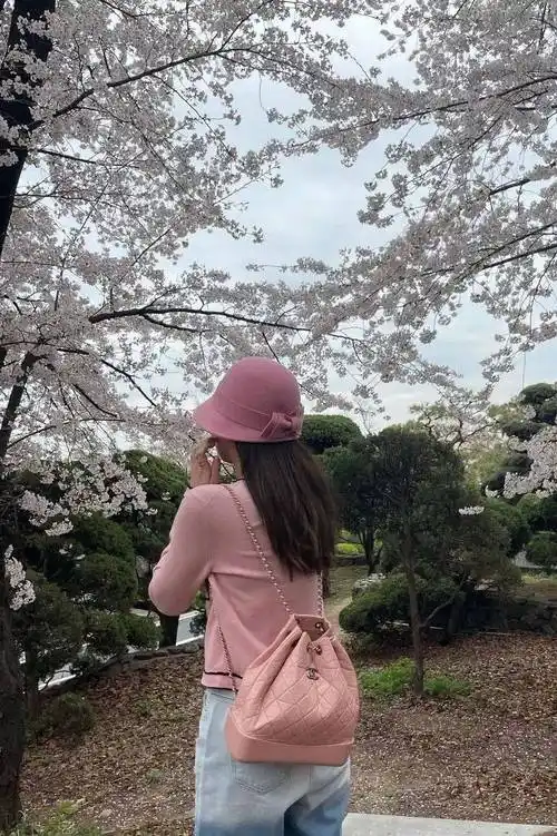 刘亦菲的抱花照,该更新了!