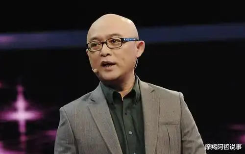 48岁主持孟非近照,女儿长相美如天仙,郭德纲见了都改口叫"亲家"