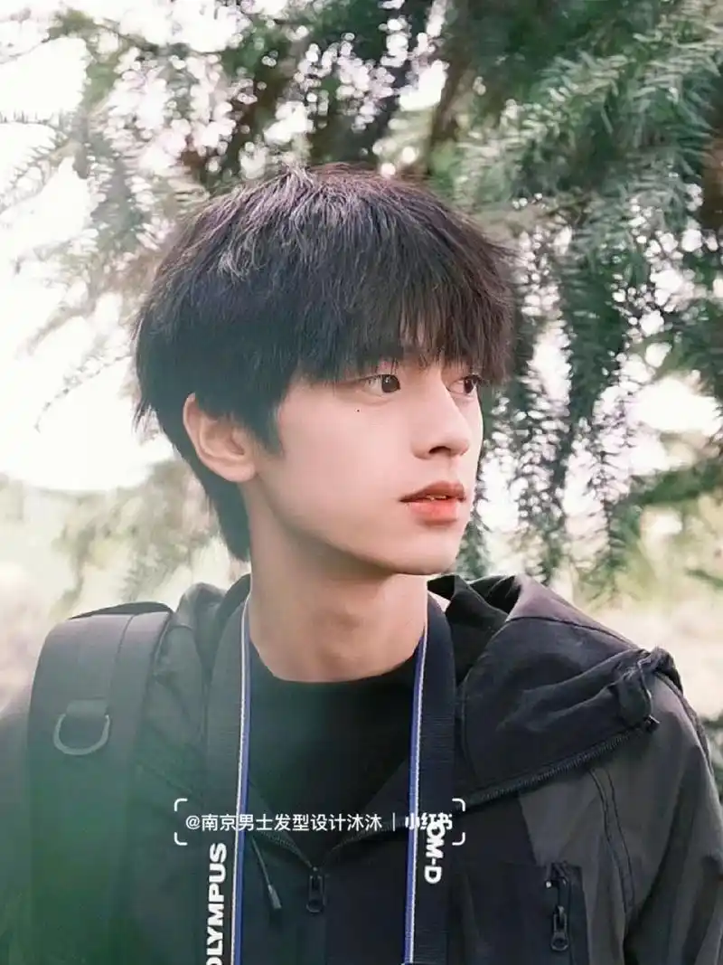 自然摩根碎盖 百搭不挑人 学生党必备 男孩子一定要尝试发型 这个真的