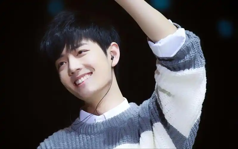 小鲜肉肖战1920x1080分辨率查看