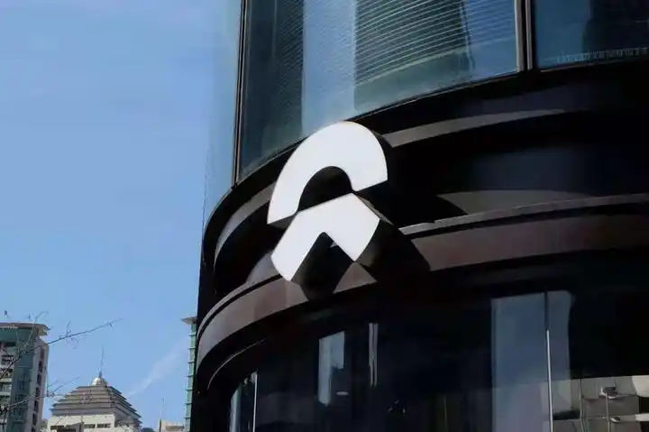 小鹏理想会师港股蔚来为何还不上岸