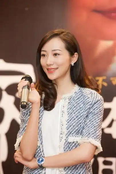 只知道韩雪配音功底了得,看看她的书法,不输大家,妥妥的才女