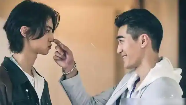 纯爱近距离爱上你不说谎的藤沐仁喜欢一个人也可以很勇敢