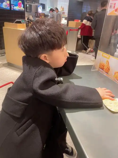 婴儿潮流发型男_发型图片