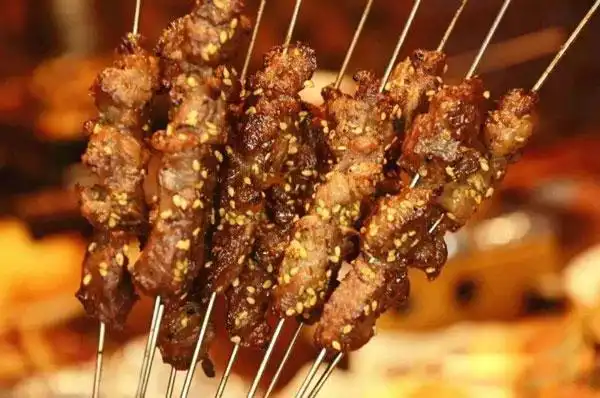 食用猪肉串以后不适宜大量饮茶