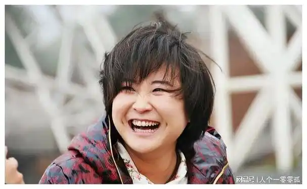 贾玲热辣滚烫爱笑的女生运气不会太差