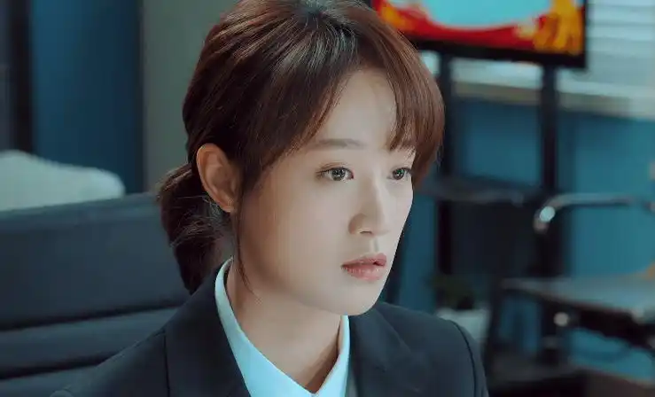 连续4天收视率第1,男女主演技在线颜值惊艳_蓝盈莹_表情_领导