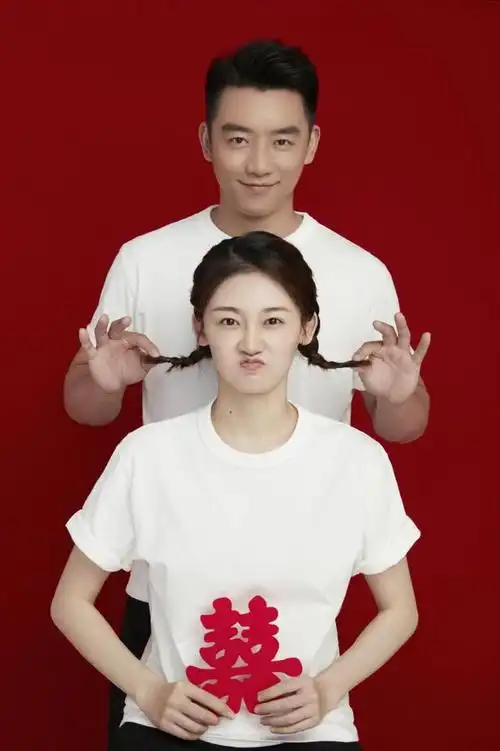 郑恺老婆苗苗什么时候登记的郑恺老婆苗苗参加跑男是第几季