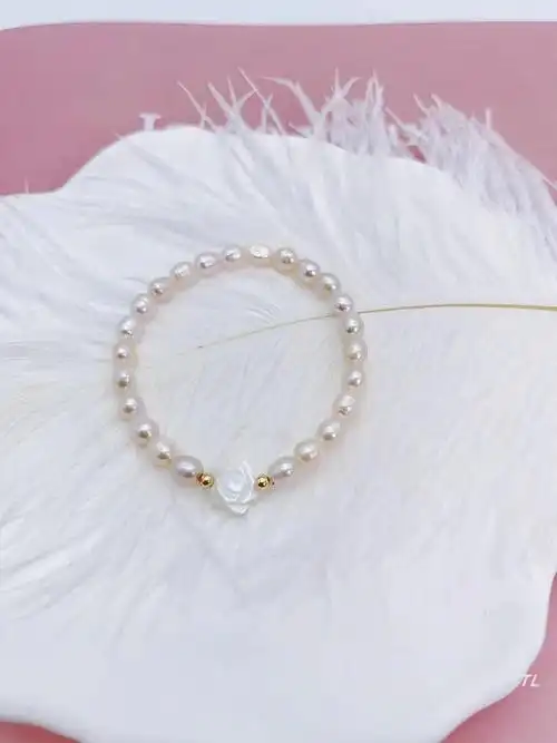 天然珍珠手链法式欢女轻奢小众款温柔仙女款小仙女标配