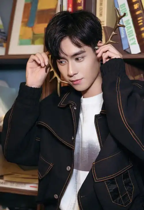 胡一天图片 胡一天高清图片,明星,小鲜肉,写真,帅气,演员,帅哥,大陆男