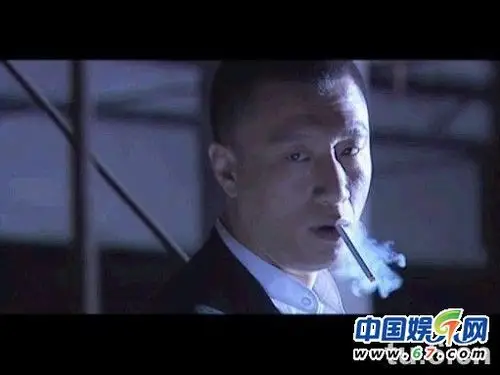 图揭众烟鬼男星吸烟销魂瞬间吞云吐雾痞劲十足组图