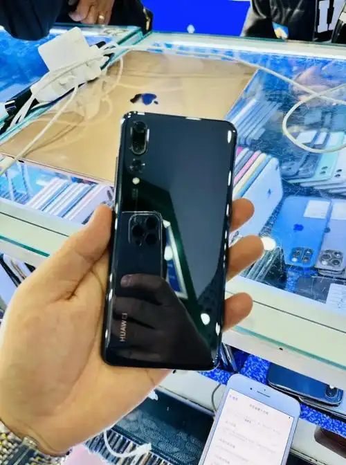 华为p20pro  6 128g  特价  699元#精品二 - 抖音