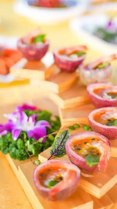 看烹饪学校的学生们在热菜阶段考核上如何炫技!_厨艺_作品_菜品