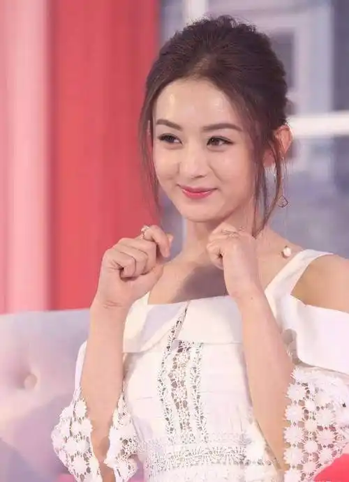 原创从饭店服务员到顶流大女主赵丽颖是如何一路逆袭的