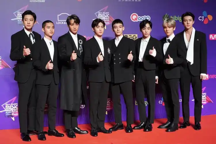 2017mama香港站最红韩星齐撑场 红地毯盛况空前