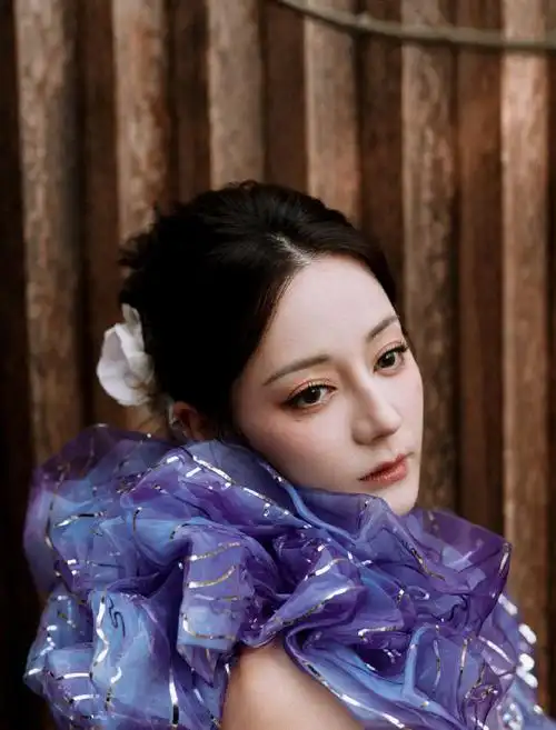 迪丽热巴紫罗兰公主